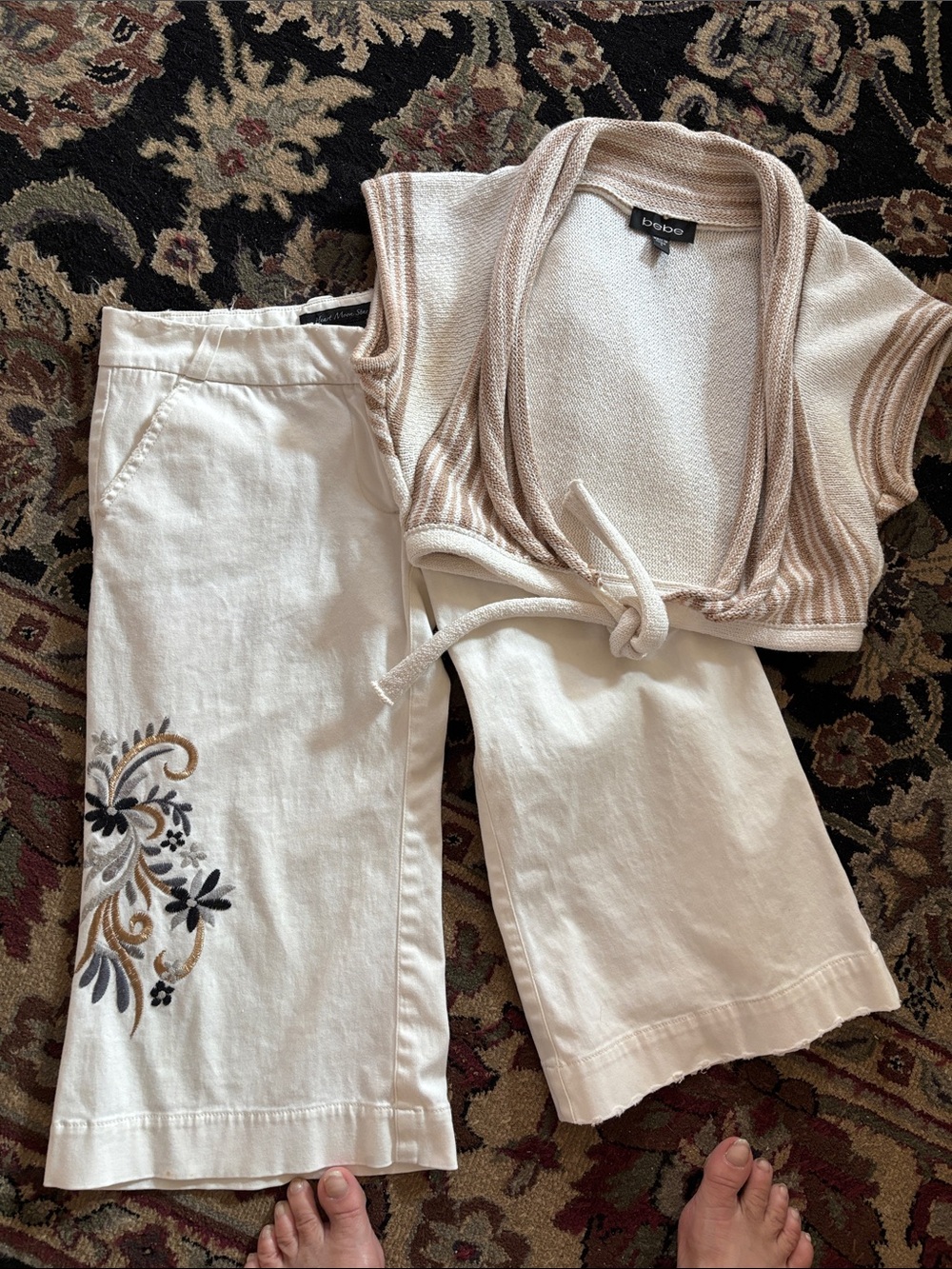 Heart Moon Star Cream Embroidered Capris with Neutral Knit Tie Top